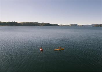 Onepoto Bay Lakehouse (Bachcare) - Lake Rotoiti