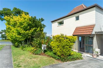 Lakeside Terrace (Bachcare) - Taupo
