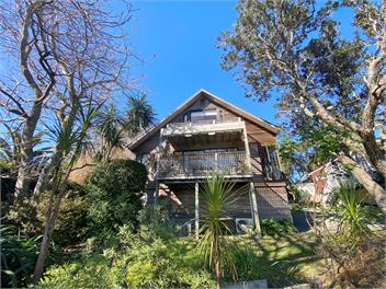 Tindalls Hideaway - 200 steps to beach - Whangaparaoa