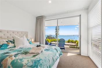 Maraetai Couples Retreat (Bachcare) - Auckland