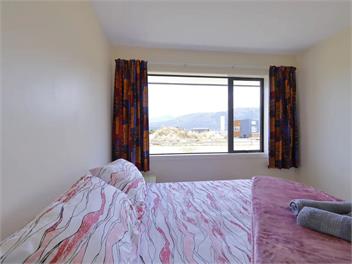 Whitestone Cottage - Te Anau Lakefront - Te Anau