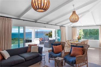 Lakefront Style (Bachcare) - Taupo