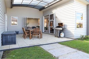 Hosts on the Coast Aquila Sunrise - Whitianga