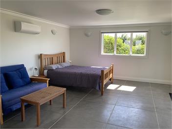 RAGLAN - STUNNING HARBOUR VIEWS - Waikato