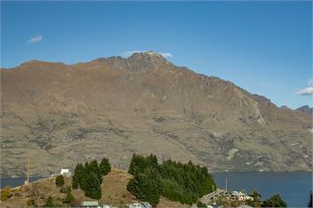 Alpine Luxe (Bachcare) - Queenstown