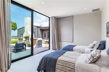 Lochside – Luxury Lakeside living in Kinloch - Taupo