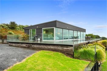 The Glasshouse at Block295 Raglan - Raglan