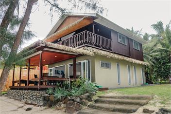 Heather’s Beach House – On the water, 2 houses in 1 - Rarotonga