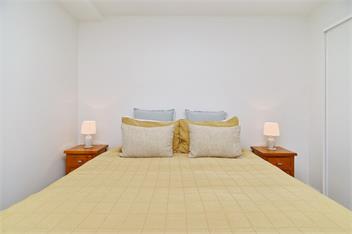 Stadium Central 2 – Modern CBD Stay w/ Secure Entry - 
