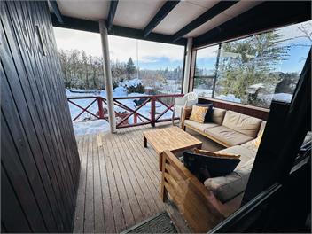 Spacious Sunny Ennel St House -