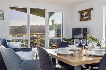 Manuka Bliss Heights - Close to Thermal Hoot Pool -