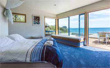 Palm Beach Lodge - Waiheke Island