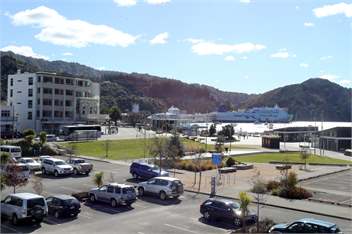 The Moorings Luxury Waterfront 1 Bedroom Apartment - Picton