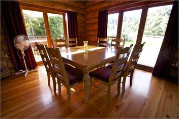 The Log Cabin - Waihi