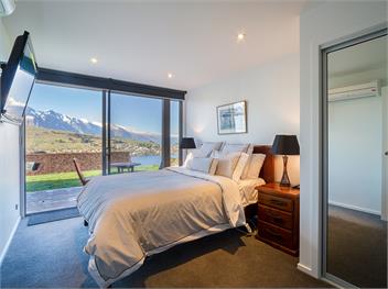 Scenic Hot Tub Haven on Queenstown Hill - Queenstown