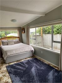 'Seabreeze' Waihi Beach Bach ** Superb location ~ Comfort ~ Relaxing ** - Waihi Beach