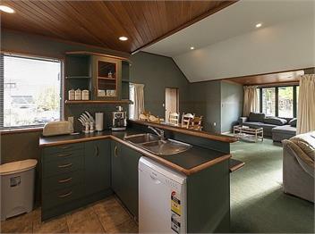 Tranquil Tipperary (Bachcare) - Arrowtown