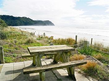 Beach Galore (Bachcare) - Waihi Beach