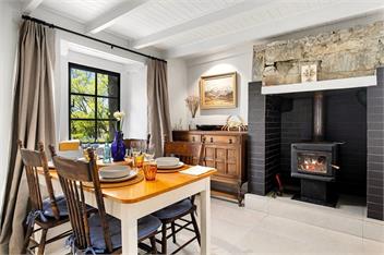 Wanaka Stone Cottage (Bachcare) - Wanaka