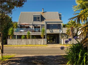 Pohara Beach Escape (Bachcare) - Pohara Beach