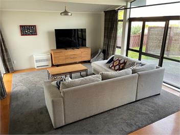Sunrise Beach Home - Tauranga