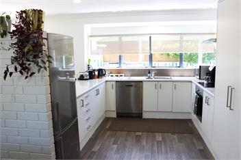 Cosy Papamoa beach retreat - Tauranga