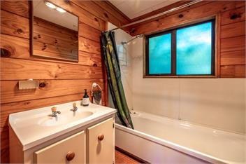 Onetangi Bliss (Bachcare) - Waiheke Island