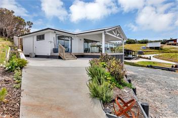 Seaglass (Bachcare) - Kaitaia