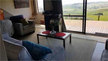 cliffs road farm cottage - TIMARU 7974