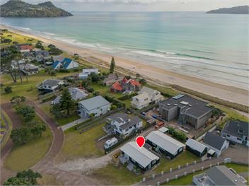 Retreat by the Beach (Bachcare) - Pauanui