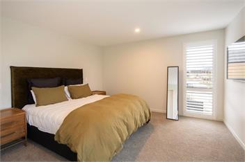 Golfers and Skiers Retreat (Bachcare) - Jacks Point