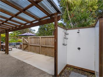 Luxurious Simplicity (Bachcare) - Whitianga