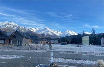 Mountain Vista - Castle Hill Village