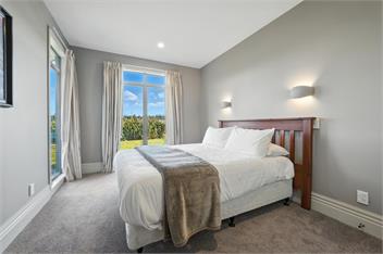 Mt Hutt Retreat (Bachcare) - Windwhistle