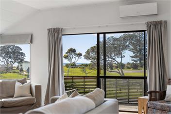 Reserve View Retreat (Bachcare) - Waihi Beach