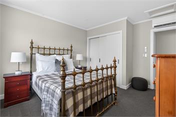 Tucker Beach Private Retreat - Queenstown
