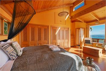 Hilltop Ocean Views - Twin Outdoor Baths & Pool -