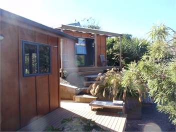 The Bathing Beachouse - Stewart Island