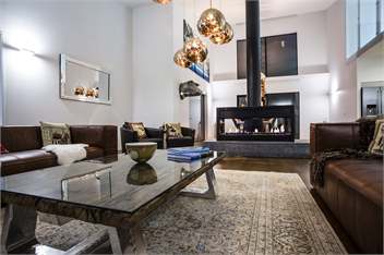 Lakehouse Joela | Prime Location + Luxury Living - Queenstown