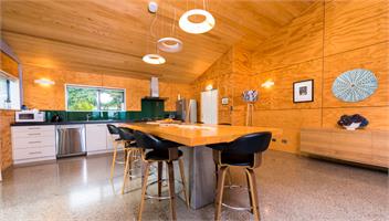Seaside Takutai House - Hydrangea cottages - Punakaiki