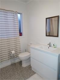 Marine Parade Beachhouse - Tauranga