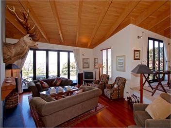 Kauawhi Lodge (Bachcare) - Acacia Bay
