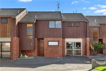 Downtown Mountview (Bachcare) - Mt Maunganui