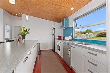 Blue Crush Villa (Bachcare) - Mangawhai Heads