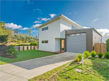 A Slice of Summer (Bachcare) - Whangapoua