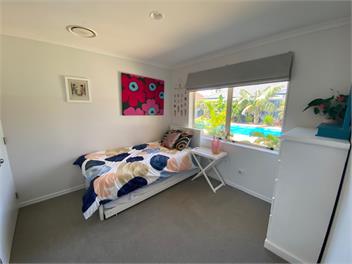 Papamoa beach house with pool and spa close to the beach - Papamoa beach