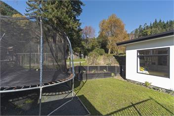 Marsden Escape - Views, Spa and Swimming Pool - Nelson