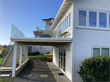 RAGLAN - STUNNING HARBOUR VIEWS - Waikato