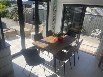 Our BEACH House - Napier