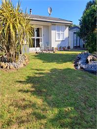 Beach Cottage - Te Horo